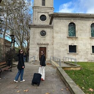 Meet your posher, Ros